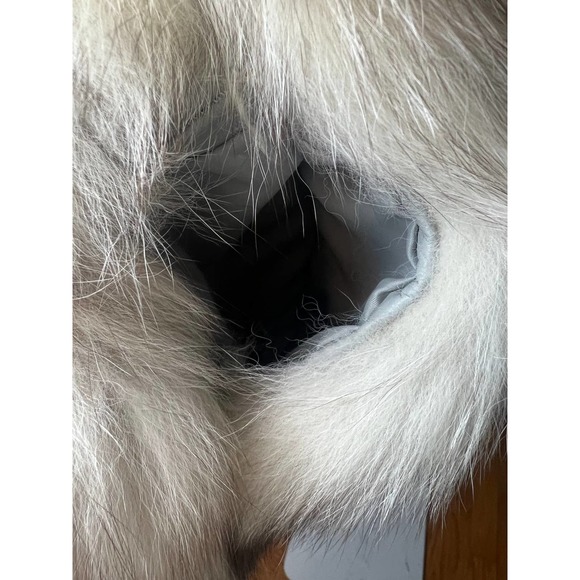 Saga Furs Luxurious Fox Fur Coat Sz. L - Picture 5 of 14